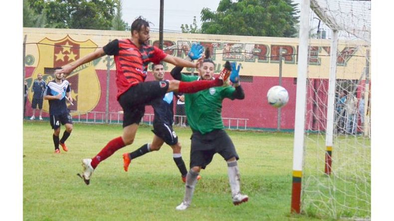 FIRMA ZEPPEGOL. “A mí me va a preocupar cómo juguemos nosotros, no el rival.”.