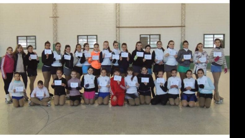 Las patinadoras de la escuela de Marianela Burzo que representarán a Pilar..