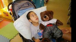 Bruno en el hospital donde está siendo atendido..