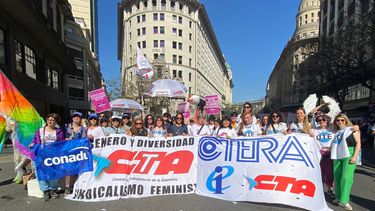 MENOS SUELDO. Por decreto, Milei eliminó definitivamente el FONID, parte del sueldo docente &nbsp;