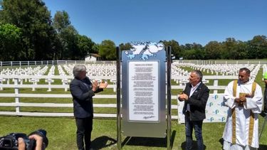 Con homenaje a excombatientes se celebró en el Cenotafio