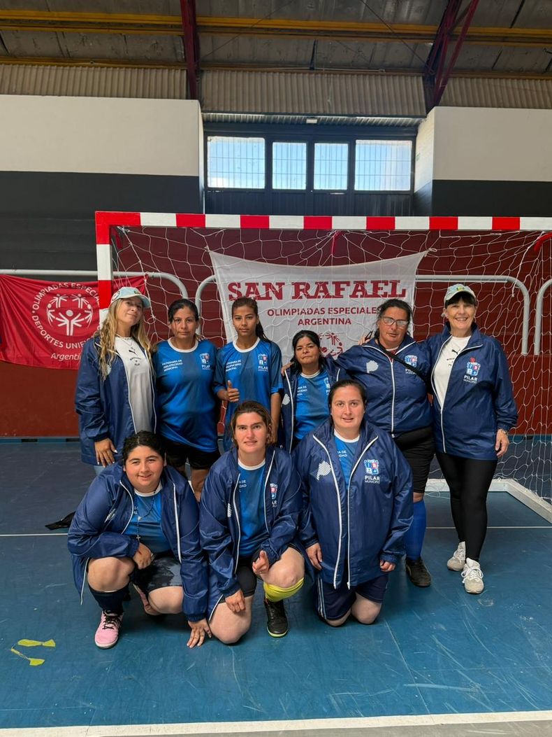 EQUIPO. Los integrantes de Muni Pilar que competirán en San Rafael.