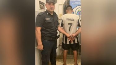 Ambos detenidos tienen antecedentes por robo..