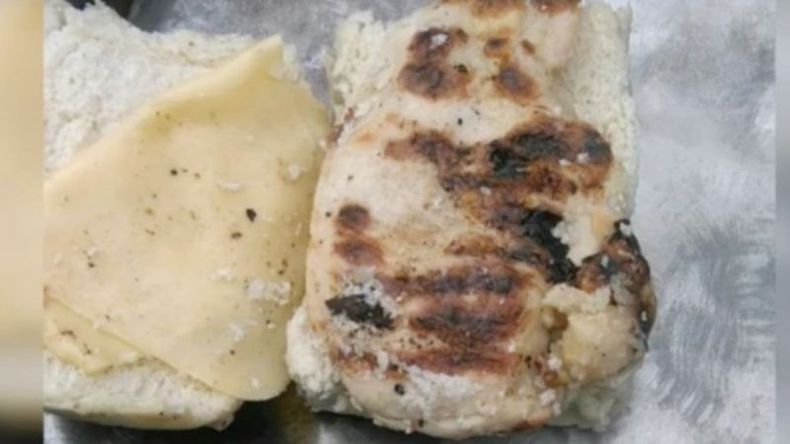 La comida que recibió el alumno derquino..