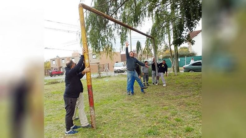 HISTÓRICOS. Los socios de Vicente López y la felicidad de haber reencontrado los arcos..