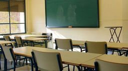 SIN CLASES. El paisaje de las aulas vacías vuelve a la Provincia..