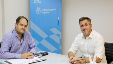 OBRAS. Achával se reunió con el Secretario de Hábitat, Santiago Maggiotti, para definir el anuncio..