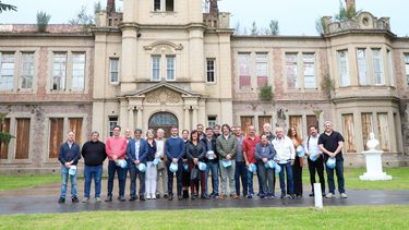 IMPONENTE. Achával recibió a los representantes del comercio en el Pellegrini.