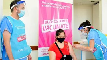 Durante el día de ayer, se aplicaron 2444 segundas dosis en Pilar. .