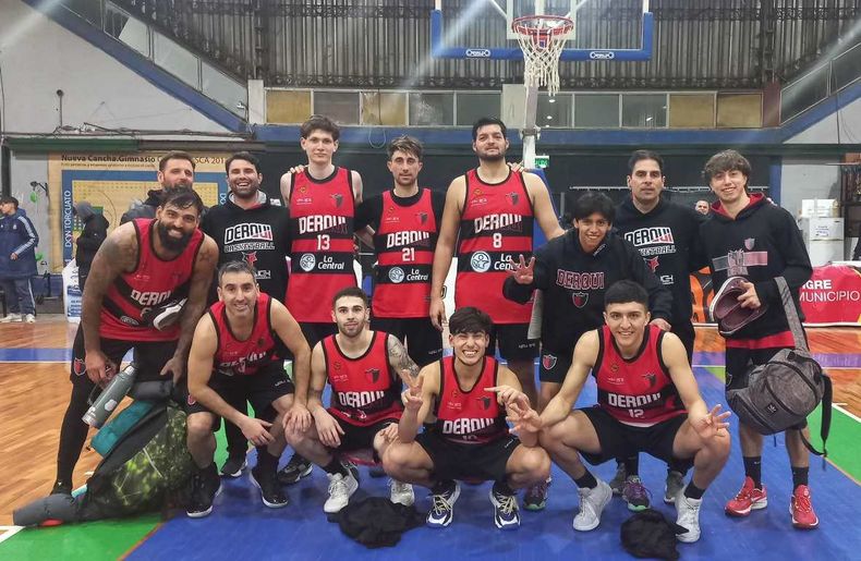 Presidente Derqui comanda la Zona Centro con 4 victorias y 1 derrota.