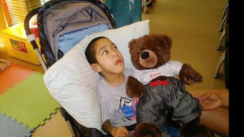 Bruno en el hospital donde está siendo atendido..