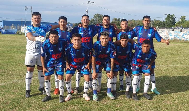 PRIMERA DIVISIÓN. Flecha Azul tiene como objetivo ascender a la División A.