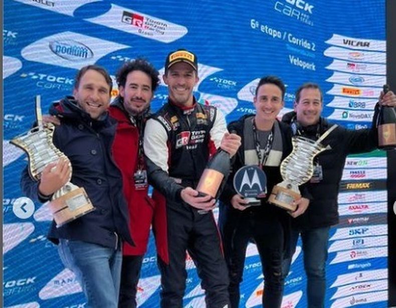 Matías Rossi publica recuerdos de sus alegrías en el Stock Car.