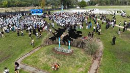 El acto central por Malvinas se llevó a cabo en la mañana de este jueves en el Cenotafio de Pilar. El acto central por Malvinas se llevó a cabo en la mañana de este jueves en el Cenotafio de Pilar.