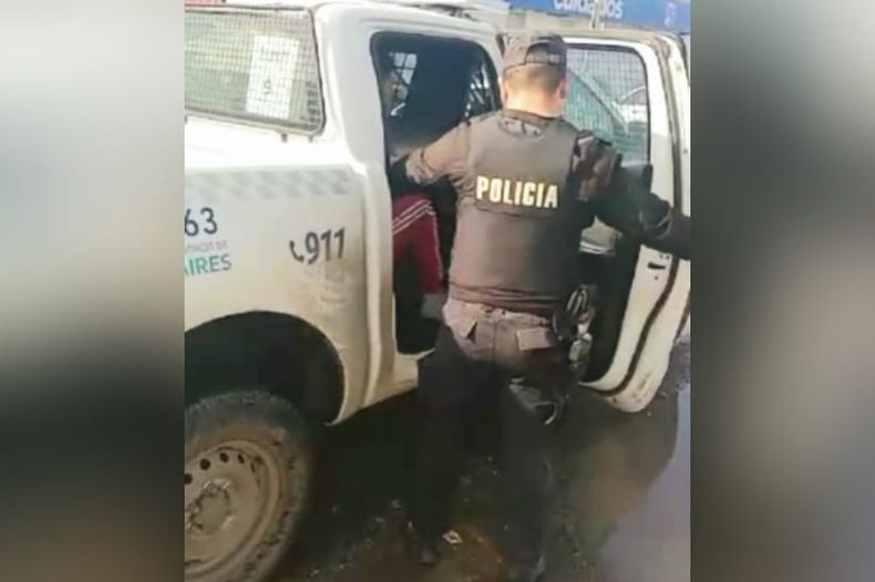 VIOLENTO. El albañil de 24 años al momento de ser detenido.