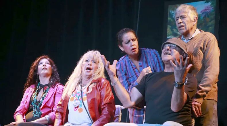 ¿Sábado de lluvia? ¡Función a sala llena y muchas risas!&nbsp;&nbsp; Disfrutamos una divertida propuesta del Grupo Moralejas y su comedia “¿No es un poco tarde para la merienda?” Una reunión de excompañeros de secundaria terminó de una manera más que disparatada. Teatro Municipal Ángel Alonso / @teatro_aalonso.