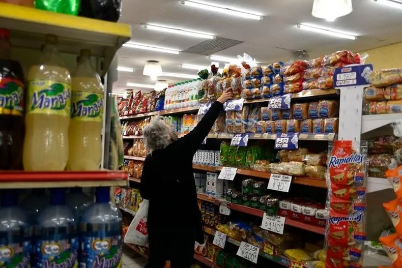 MÁS CARO. Los alimentos vienen subiendo por encima del promedio de los aumentos.