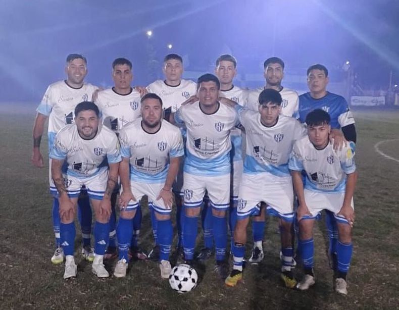 EQUIPO. San Alejo se hizo fuerte en Del Viso y saltó a la punta del campeonato.