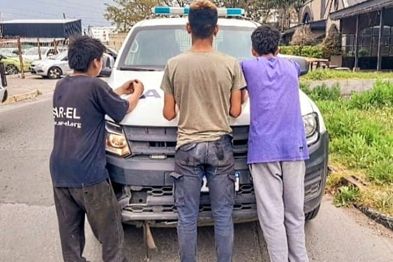 Los detenidos tienen 17, 18 y 19 años y son oriundos de San Alejo.&nbsp;