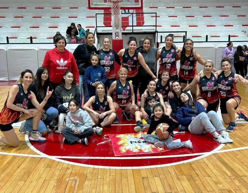 Las Diablas defienden el bicampeonato de la Copa Pilar.