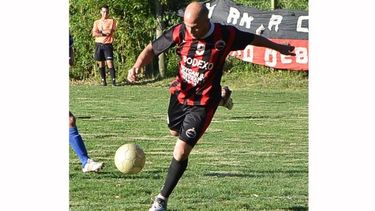 González hizo 3 para Villa Rosa..