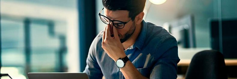El desgaste laboral supera a la infidelidad como causa de separación. (carolina.cl).