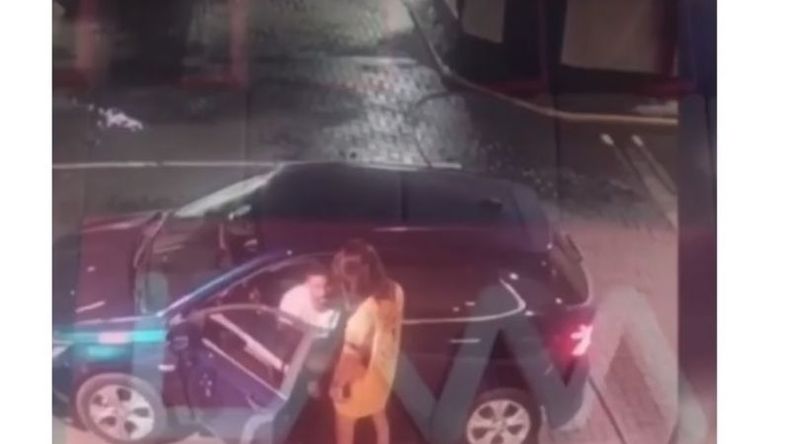 Flor y Nico en una estación de servicio de Pilar. Foto: Los Ángeles de la Mañana.