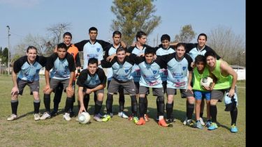 El plantel de Flecha Azul que venció a América y se ilusiona con la corona..