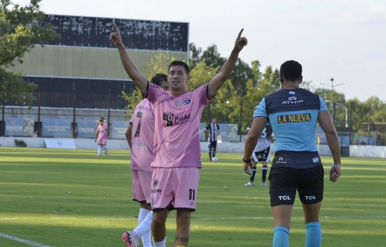 Mathias Crocco y el presente de Real Pilar:&nbsp;“Que la gente se ilusione me parece espectacular