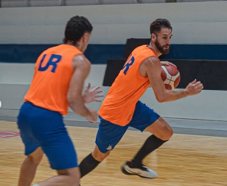 Patricio Tabarez ya entrenó con su nuevo equipo para otro desafío en la LNB.