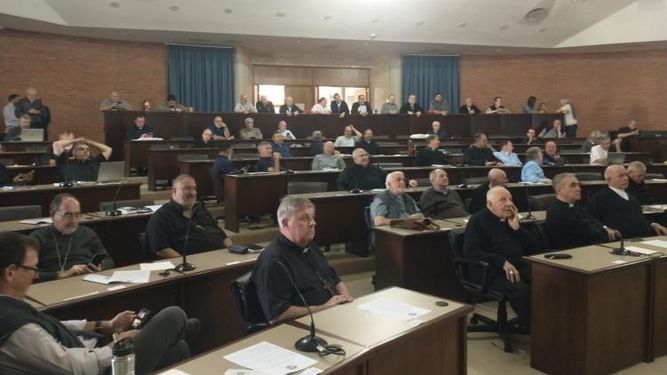 FESTEJO. Desde Pilar, los obispos celebraron la elección de León XIV.