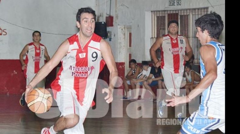 Leandro Hasenauer seguirá aportando su poder goleador en el Albirrojo..