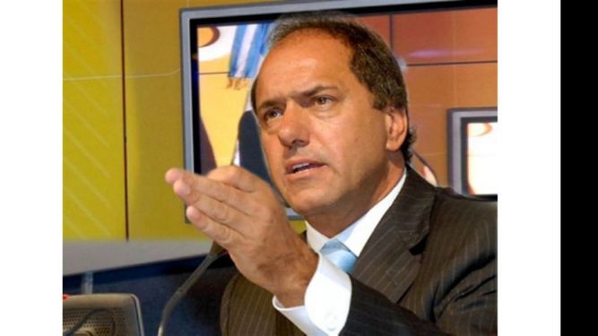 Daniel Scioli dijo que fue “evidente el trasfondo político del paro”..
