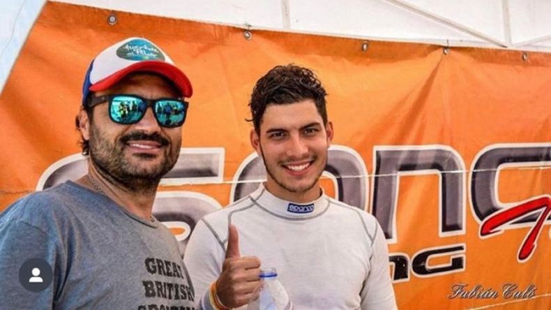 PADRE E HIJO. César y Nico quieren ser la pareja del año en la Clase 2..