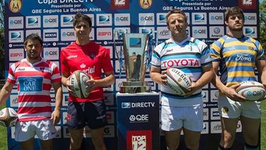 Passerotti (izq) con los otros contendientes a la copa..