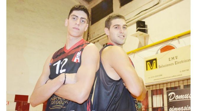 LAS TORRES. Thorp y Gareis jugarán por primera vez juntos en casa..