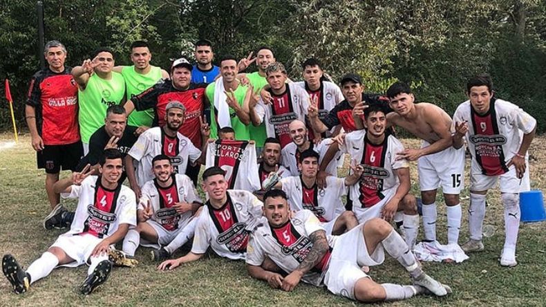 ¡HOLA, PUNTEROS! Los jugadores de Villa Rosa se ilusionan con el título..