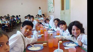 A COMER. La Provincia elaborará un menú guía para las escuelas..