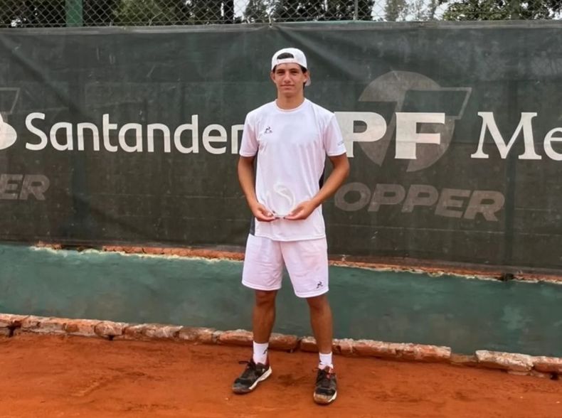 Benjamín Chelia conquistó el Pro Tour 12 en Atlético Pilar.