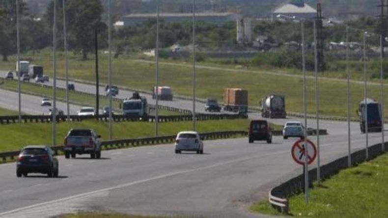 CAUTELAR. El juez le ordenó a Ausol que se abstenga de distribuir dividendos..