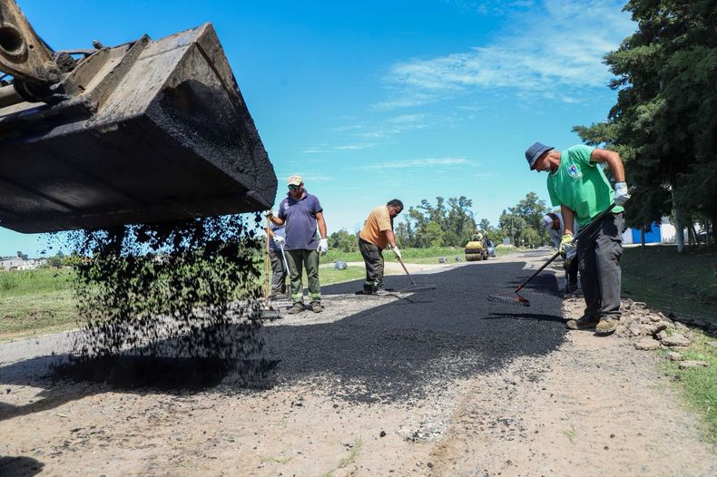 El Municipio realiza los trabajos en el barrio La Cautiva, de Presidente Derqui.