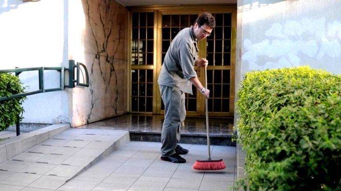 Impacto en las expensas: encargados de edificios acordaron un aumento salarial