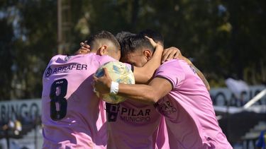 UNIDOS. Real Pilar jugará este domingo desde las 13.05 ante Cambaceres.