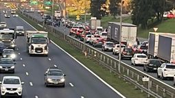 Cada día se producen importantes demoras en Panamericana. Cada día se producen importantes demoras en Panamericana.