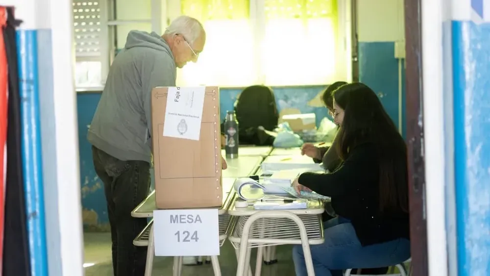 AUSENTISMO. La participación nacional rondó el 66%. AUSENTISMO. La participación nacional rondó el 66%.