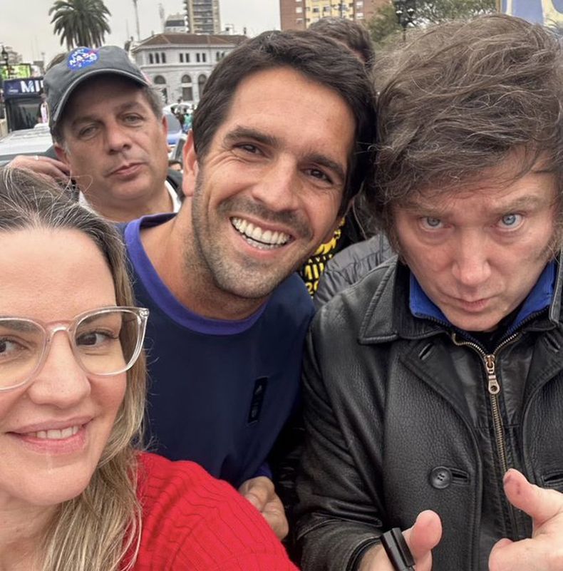 Juan Martín Tito, felicitó a su referente Javier Milei, flamante presidente electo.