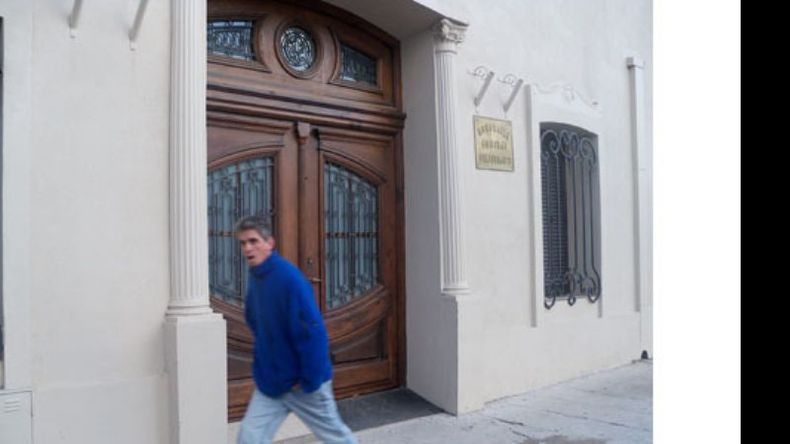 ¿CASA PROPIA? El Concejo tratará de dejar de alquilar el edificio que ocupa..