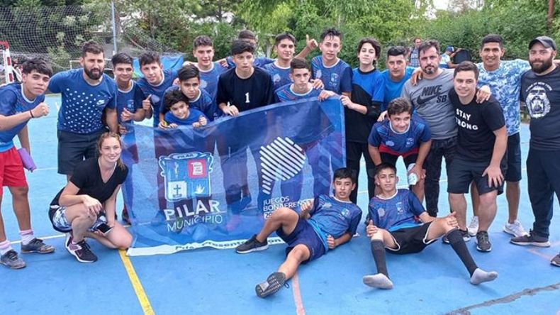 La Sub 16 del Futsal pilarense que jugará la final Provincial..