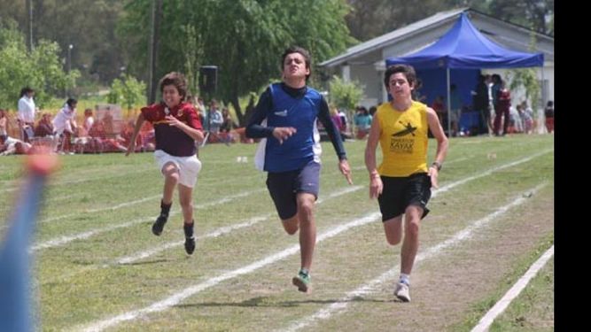 El atletismo, una de las actividades fuertes de la competencia..