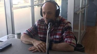 VISITA. Ducoté pasó ayer por el programa “Aire de sábado”, de FM Plaza. .